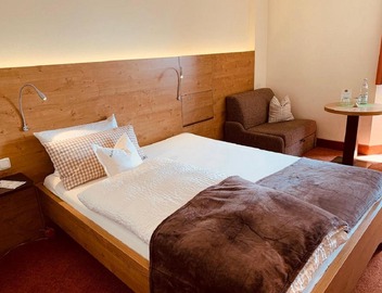 Isar Hotel 5