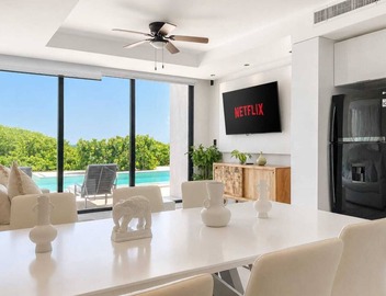 Isla Mujeres Oceanfront Condo | Pool, Ground Floor 3