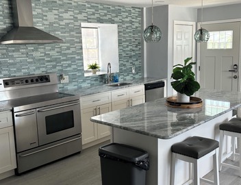 Island estates updated 2 bed 2 bath water views a short walk to Clearwater Beach 2
