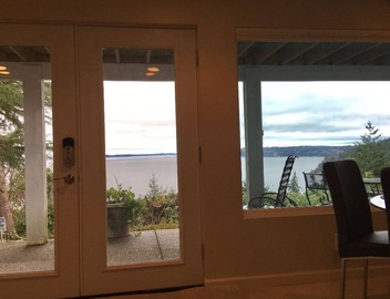 Island View-Spectacular view of Puget Sound and the Olympic Mountains 5