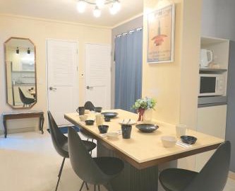 JINIQUE IN cozy stay ,2 Rooms ,3 Queen beds, Gyeongbokgung MRT 10min ,6person possible,restaurant street,Hanbok trip,near Gwanghwamun and Gyeongbokgung Palace 2