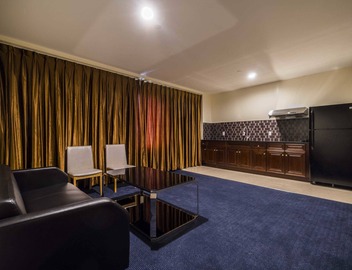 John Hotel 5