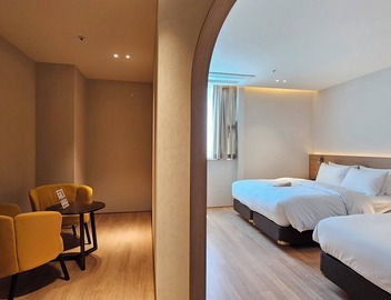 JungGam Hotel 5