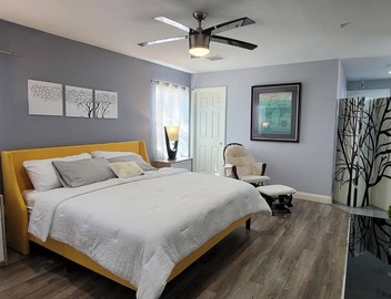K - Fully remodeled and professionally decorated 3