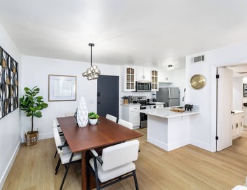King Bed/Tennis Court/Fast Internet - Entire Condo 3