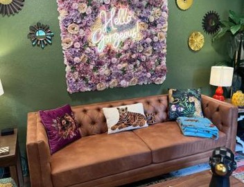 Kitschy Kottage 2