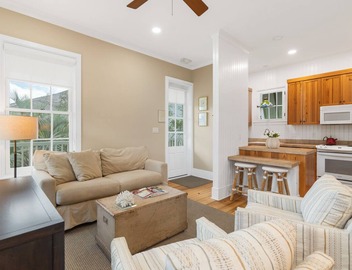 Knoepp Carriage House - Wraparound Balcony with Gulf Views! Free Bikes/Fitness/Tennis 4