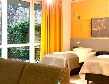 La Petite APARTMENTS 2