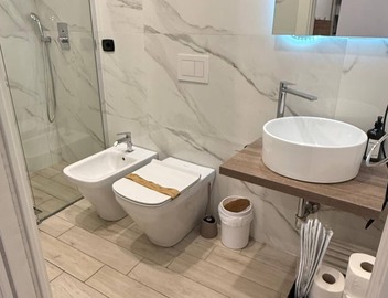 LA PIAZZA SUITE 4