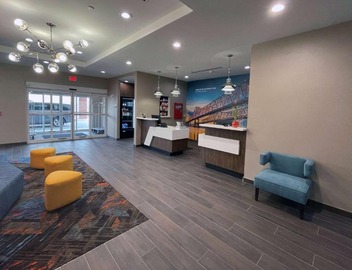 La Quinta Inn & Suites by Wyndham Sulphur Lake Charles 3