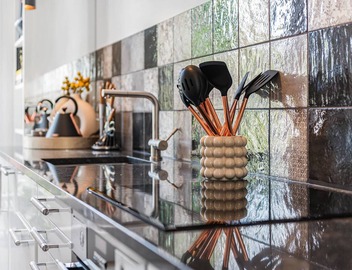 Lady on the Lane, 2 bed Primrose Hill - by Out of Office Lifestyle 2