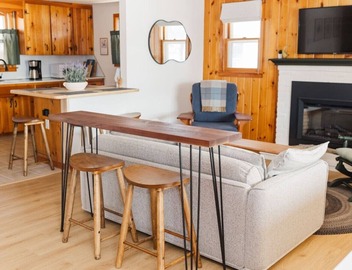 Lakefront Charming Cottage Retreat 4