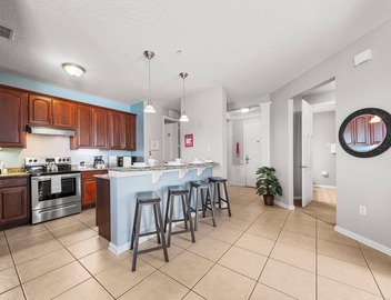 Lakefront Luxury 2