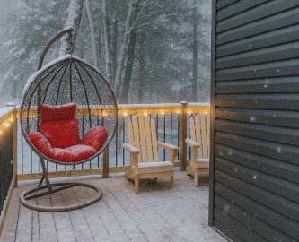 Lakefront Studio Cottage #7 2