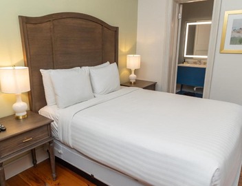 Lamothe House Hotel a French Quarter Guest Houses Property 4
