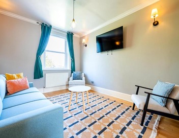 Large 1 Bedroom in Center of London (4) 5
