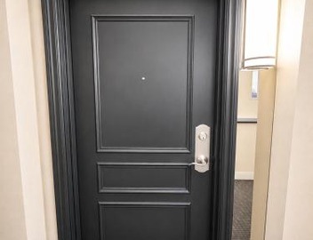 Large 2bdr 2wshr, private terrace, gym, sauna, garage 2