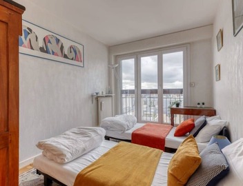 Large and Bright 2 Bdrs Flat with View - Paris 20 4