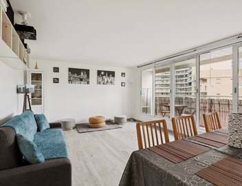 Large family T3 with parking near La Défense 4