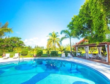 Las Gaviotas Hotel and Suites 5