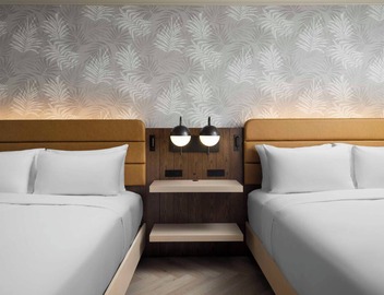 LAX Comfort for Families | Pet-Friendly, Shuttle, Pool, Close to Attractions 3