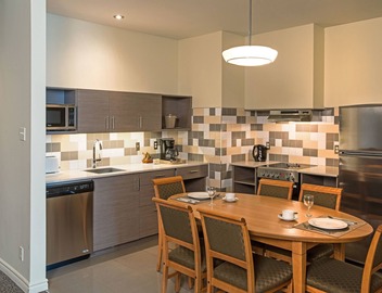 Le Square Phillips Hotel And Suites 4