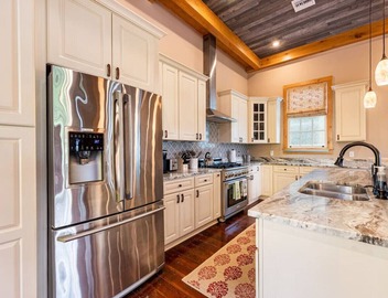 "Life of Riley" 3bd/3ba Irish Channel Home! 5