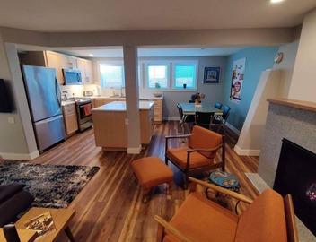 Light and bright 2 bedroom daylight basement apartment 3