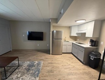 Lighthouse Suites 4