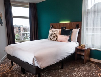Linden Hotel 3