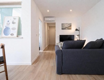 Lisbon 2 Bedroom Flat with AC and Elevator 5