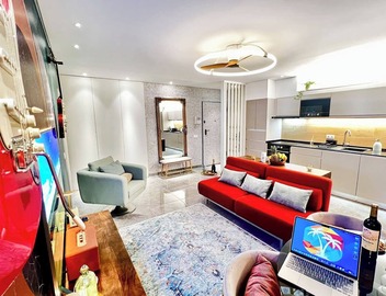 Lisbon Prestige River View Condo by BeCherish 2