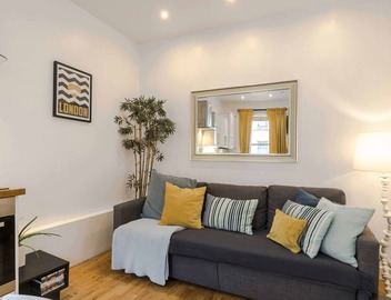 Live In The Heart Of Bustling Camden 2