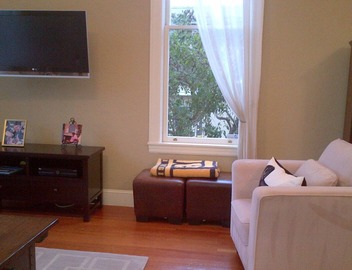 Loft-Like Flat With Gothic Cathedral Charm 5