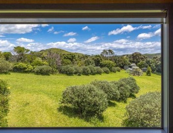 Lookout Landing by Waiheke Pure 2