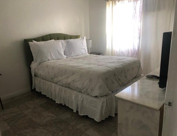 Los Angeles 6 bedrooms 3 bathrooms pool 2
