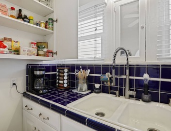 LOVELY RESTORED VILLA NEAR BEVERLY HILLS 3