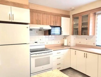 Lovely spacious 2bdr Apt | Bel spacieux 2 chambres 2