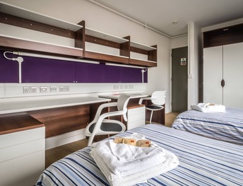 LSE Carr-Saunders Hall - Campus Accommodation 3