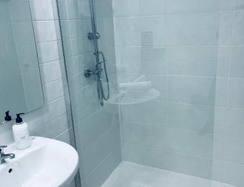 LUMINOSOS APARTAMENTOS POZUELO a 8 MINUTOS DE PALACIO REAL 5