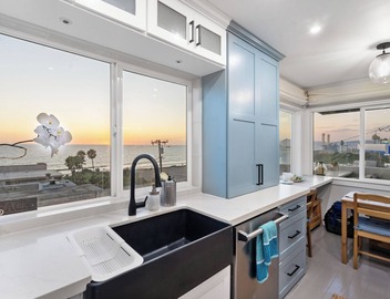 Luxe 4B-4B Coastal Oasis - Ocean Views - Rooftop & Garage 3
