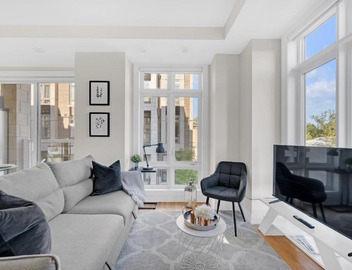 Luxe Toronto Townhome, Rooftop Terrace, Parking 2