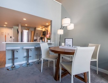 Luxurious 2BR Penthouse in the Heart of Seattle! 3