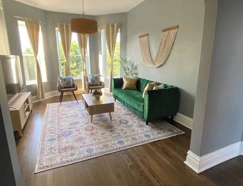 Luxurious 3 Bedroom Apartment in Chicago 5