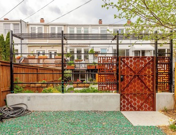 Luxurious DC garden apartment w/King bed, for work and play, steps to Metro 4