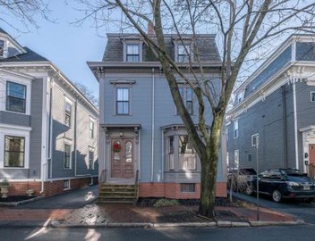 Luxurious West End Historic Townhome - The Cushman 2