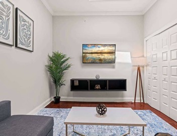 Luxury 1BD | 2 Beds | Queens Village 5
