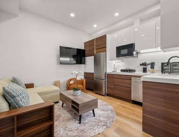 Luxury 1BR: Sleek Kitchen + City Charm | Suite 2 2