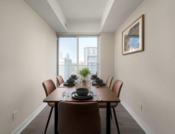 Luxury 3BR 2BA with 2 King Beds Sleeps 8 on Yonge 5