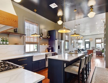 Luxury 5 BR, easy stroll to best of Magazine, minutes from French Quarter 2